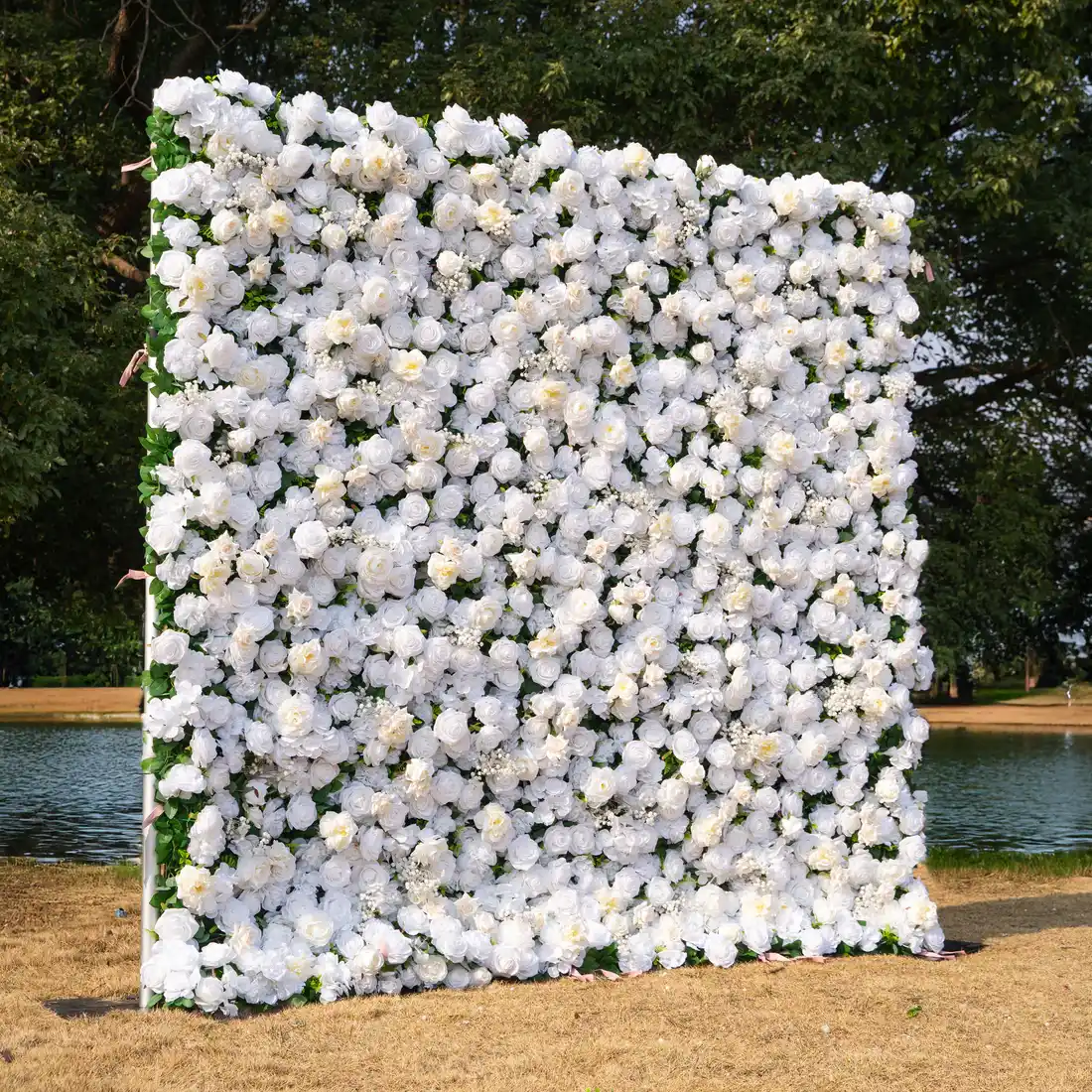 Hera Beli - Cvetni zid — bogata tekstura